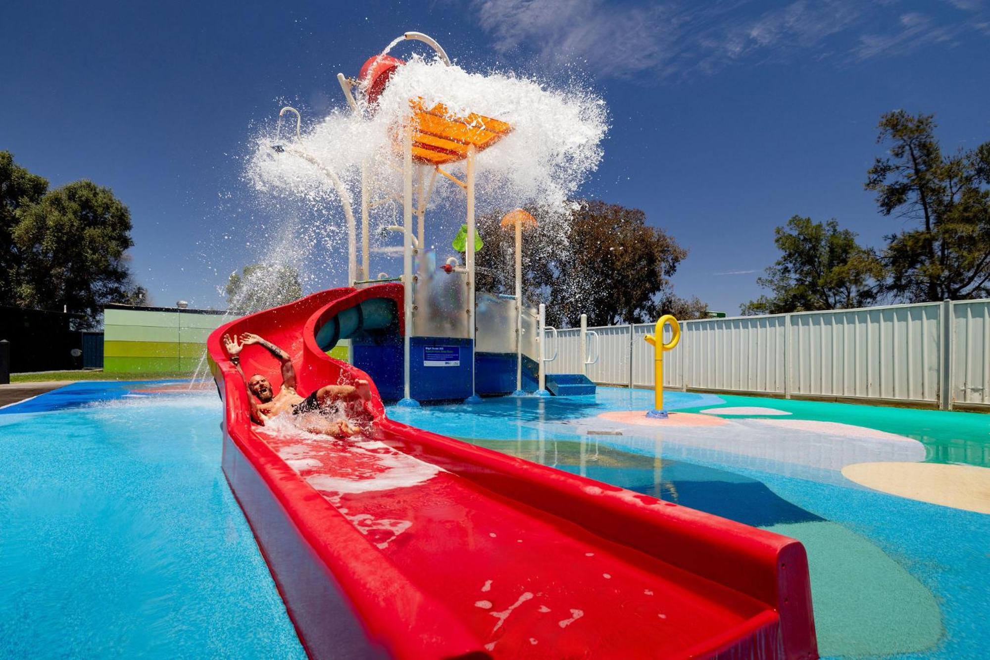 Big4 Swan Hill Hotel Екстериор снимка